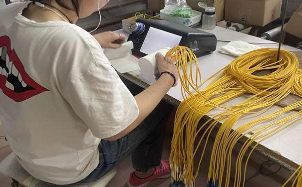 海西蒙古族藏族自治州网络工程中几种常用的光纤连接器